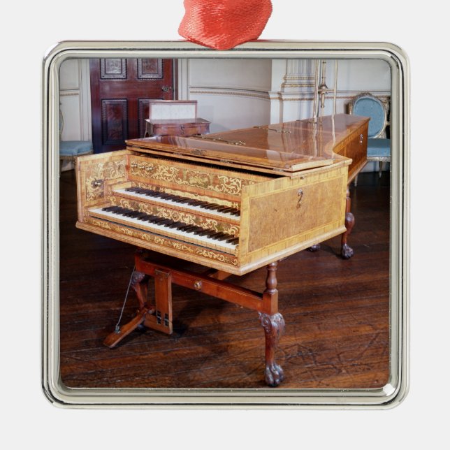 Ornement Carré Argenté Clavecin, par Jacob Kirckman, l'anglais, 1766 (Devant)