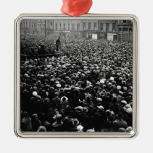 Ornement Carré Argenté Démonstration libre 1922 d'état de Michael Colli