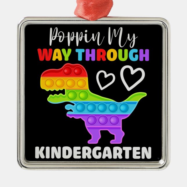 Ornement Carré Argenté Dinosaur Poppin My Way Through Kindergarten (Devant)