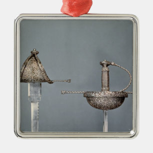 Ornement Carré Argenté Épées : rapière de tasse-hilted d'acier ciselé