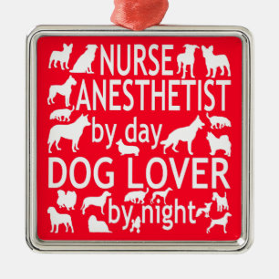 Ornement Carré Argenté Infirmière anesthésiste aime les chiens