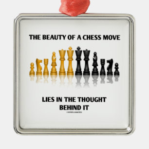 Ornement Carré Argenté La beauté d'un mouvement d'échecs se situe dans la