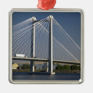 Ornement Carré Argenté Le pont Ed Hendler enjambe le fleuve Columbia