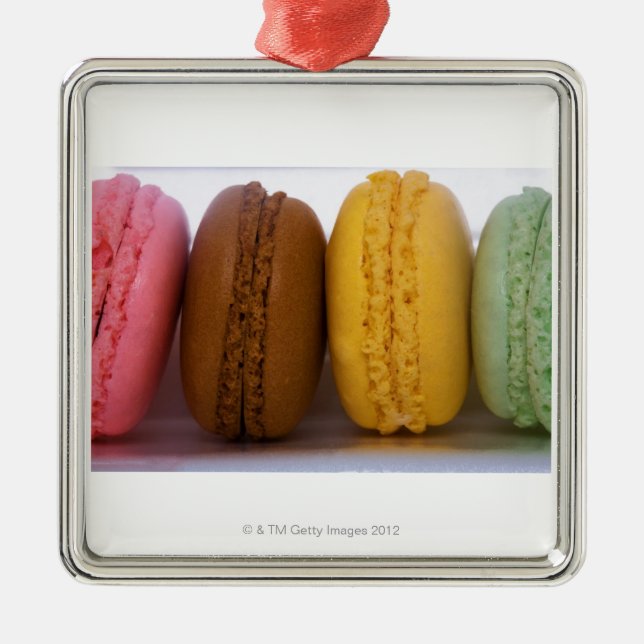 Ornement Carré Argenté Macarons français gastronomes importés (macarons) (Devant)