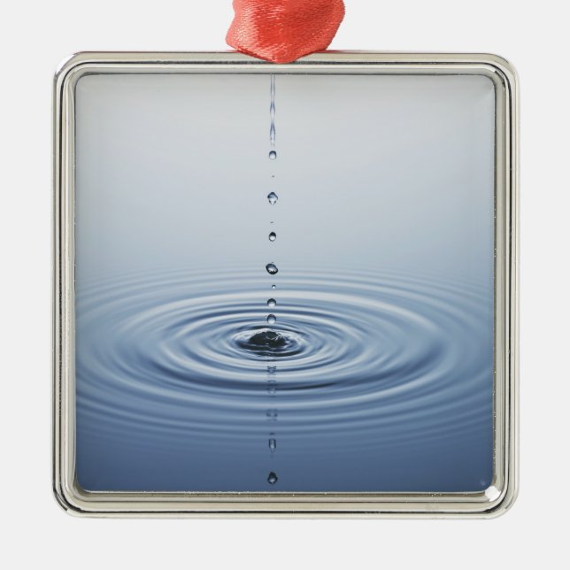 Ornement Carré Argenté Ondulation sur l'eau (Devant)