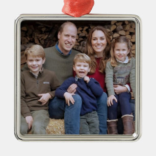 Ornement Carré Argenté Prince William et famille déc 2020 stylisé