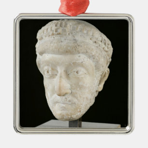 Ornement Carré Argenté Tête d'empereur Theodosius II