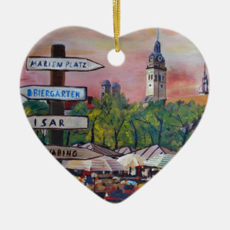 Ornement Cœur En Céramique La Bavière Viktualienmarkt de Munich avec des