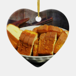 Ornement Cœur En Céramique Plaque avec pain et couteaux coupés