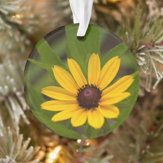 Ornement de fleur sauvage jaune 