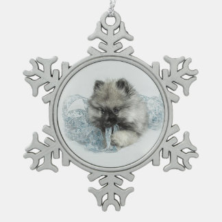 Ornement de flocon de neige de chiot de Keeshond
