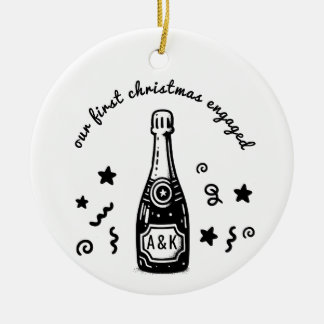 Ornement de premier Noël avec monogramme personnal