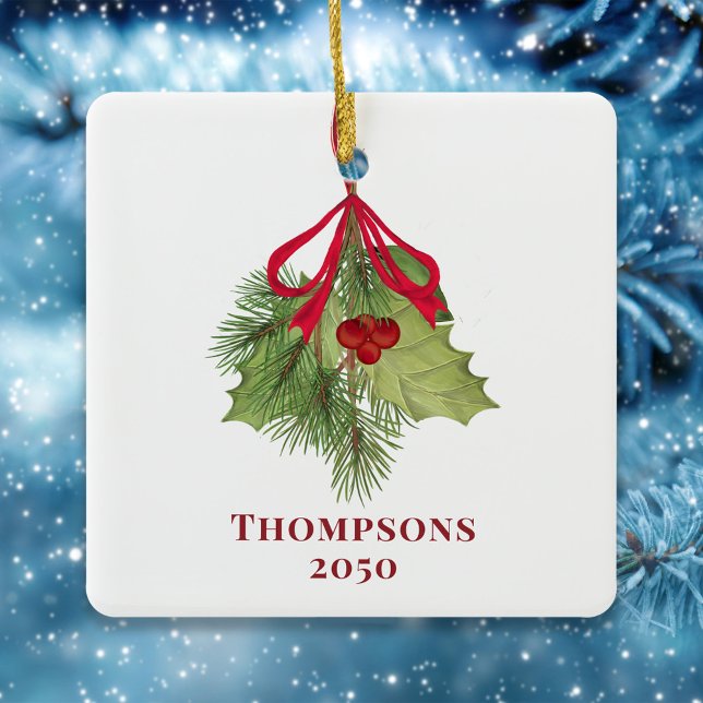 Ornement En Céramique Aquarelle de Noël Holly Berries Vert Simple (Christmas photo elegant holiday holly greenery and foliage ornament. )