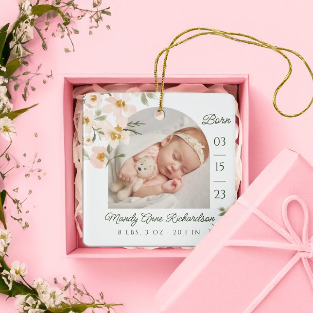 Ornement En Céramique Aquarelle rose fleurs bébé statistiques de naissan (Watercolor Pink Florals Baby Birth Stats Photo Ceramic Ornament)