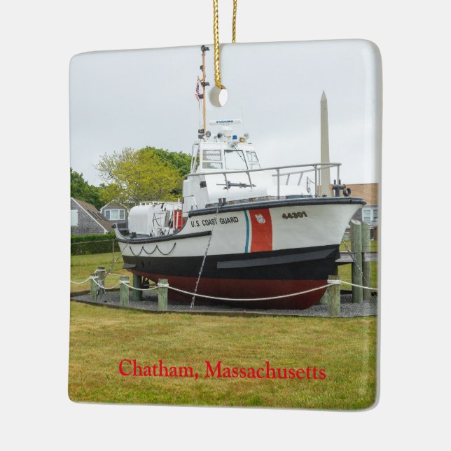 Ornement En Céramique Bateau de garde côtière Chatham Massachusetts (Gauche)