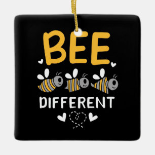 Ornement En Céramique Cadeau d'apiculteur Abeille Différente