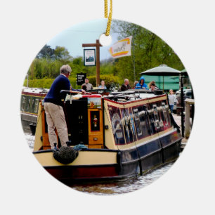 ORNEMENT EN CÉRAMIQUE CANAUX