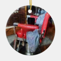 Chaise de coiffeur rouge