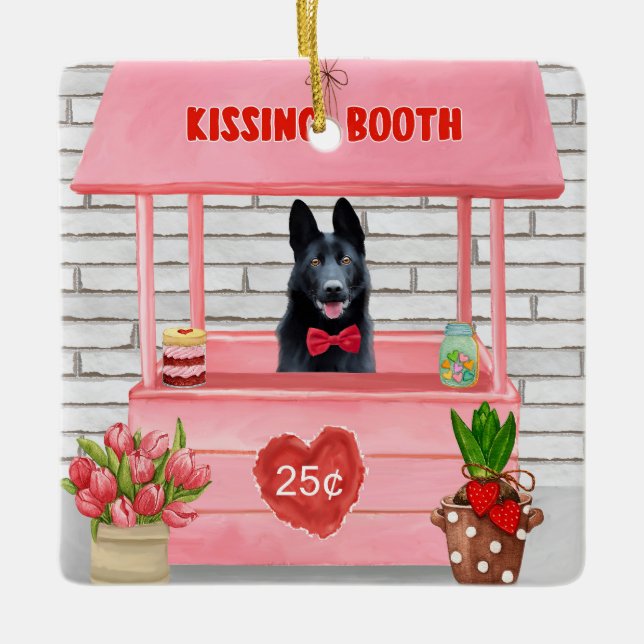 Ornement En Céramique Chien berger allemand Valentine's Day Kissing Boot (Devant)