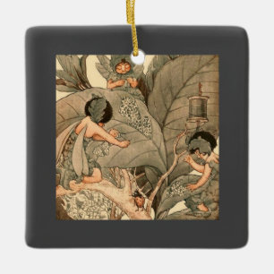 Ornement En Céramique Fées des feuilles réparant les feuilles