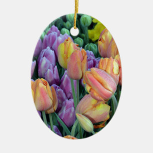 Ornement En Céramique Groupe de tulipes colorées