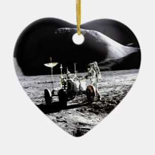 Ornement En Céramique L'explorez et la NASA d'astronaute de vagabond de