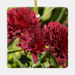 Ornement En Céramique Maroon Chrysanthemums