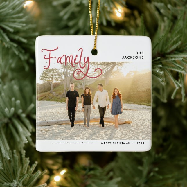 Ornement En Céramique Minimal Family Photo Whimsical Merry Christmas (Arbre)