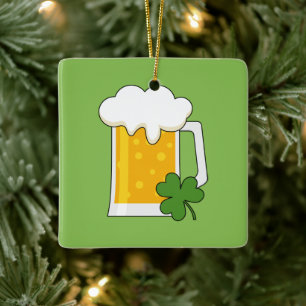 Ornement En Céramique Mug de bière irlandaise avec Shamrock Clover