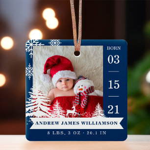 Ornement En Céramique Pine Tree & Snow Baby Birth Stats & Photos Bleu