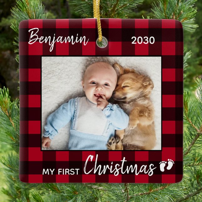 Ornement En Céramique Premier Noël Rouge Buffalo Plaid Cute Baby Photo (Créateur téléchargé)