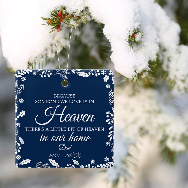 Ornement En Céramique Quelqu'Un Dans Le Ciel Végétal Hiver Photo Marine  (Someone In Heaven Winter Greenery Photo Navy Blue Ceramic Ornament)