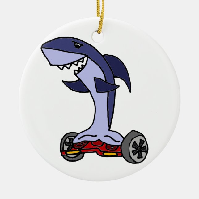 Ornement En Céramique Requin drôle sur Hoverboard rouge (Devant)
