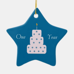 Ornement En Céramique Un bleu personnalisable de gâteau d'anniversaire