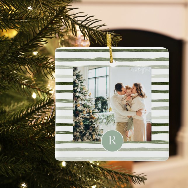 Ornement En Céramique Vert moderne | Photo de famille | Initiale (Créateur téléchargé)