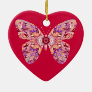 Ornement en forme de coeur de papillon