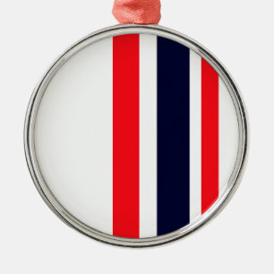 Ornement En Métal Blancs, Bleus Et Rouges