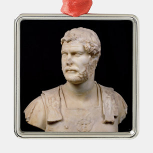 Ornement En Métal Buste d'empereur Hadrian trouvé en Crète
