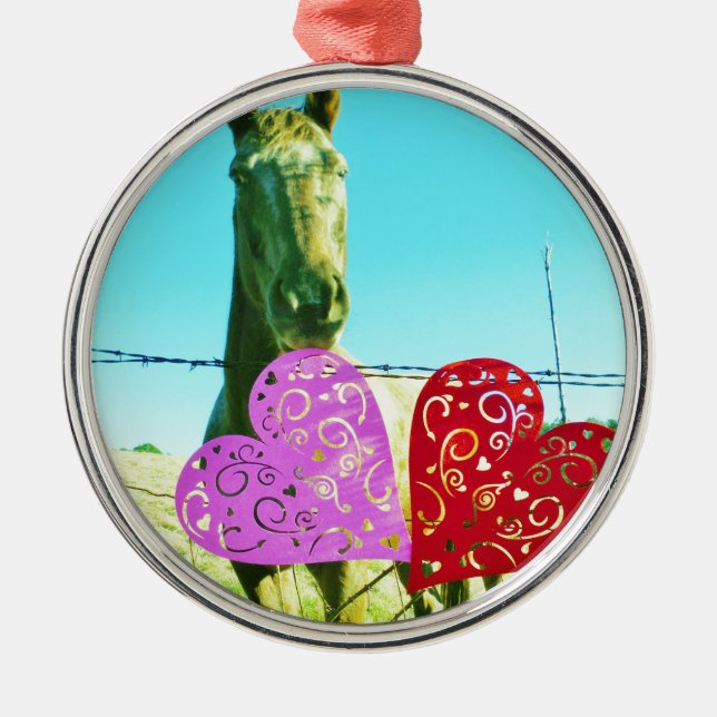 Ornement En Métal Cheval blond et Coeurs rose et rouge (Devant)