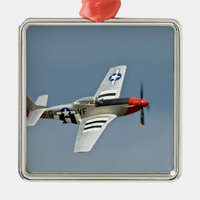 Ornement En Métal Combattant de mustang de P-51D avec voler (Devant)