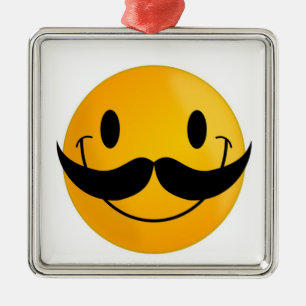 ORNEMENT EN MÉTAL FACE MUSTACHE
