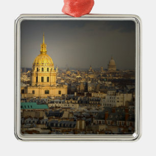 Ornement En Métal France, Paris. Les Invalides vus depuis la