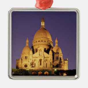 Ornement En Métal France, Paris, Sacré-Coeur au crépuscule.
