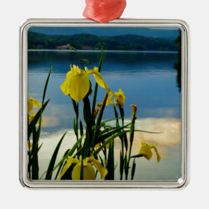Ornement En Métal Iris jaune à Lake Shore