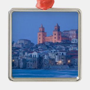 Ornement En Métal Italie, Sicile, Cefalu, Vue avec Duomo depuis