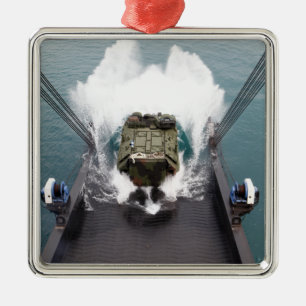 Ornement En Métal Les véhicules d'assaut amphibie débarquent d'USN