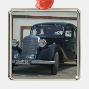 Ornement En Métal Mercedes antique 3
