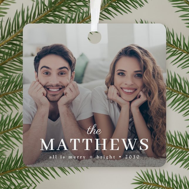 Ornement En Métal Noël élégant | Minimale photo d'un couple amusant (Modern custom couple photo ornament by Guava, perfect for couples, families and festive gifts)