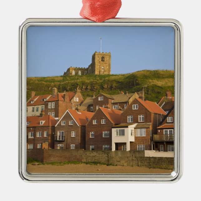 Ornement En Métal Nouveau logement et église St Margarets, Whitby, (Devant)