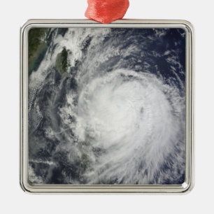 Ornement En Métal Ouragan Lupit outre des Philippines
